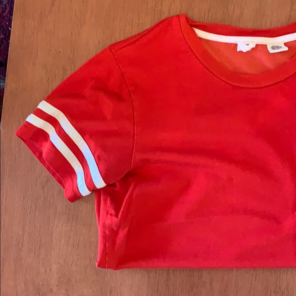 Retro Levi’s Tee